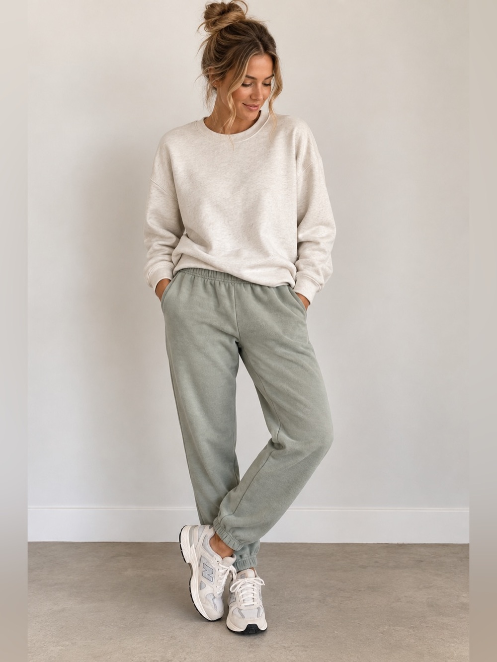 Tna CozyAF Fleece Jogger Sweatpants Sage Green Size Medium